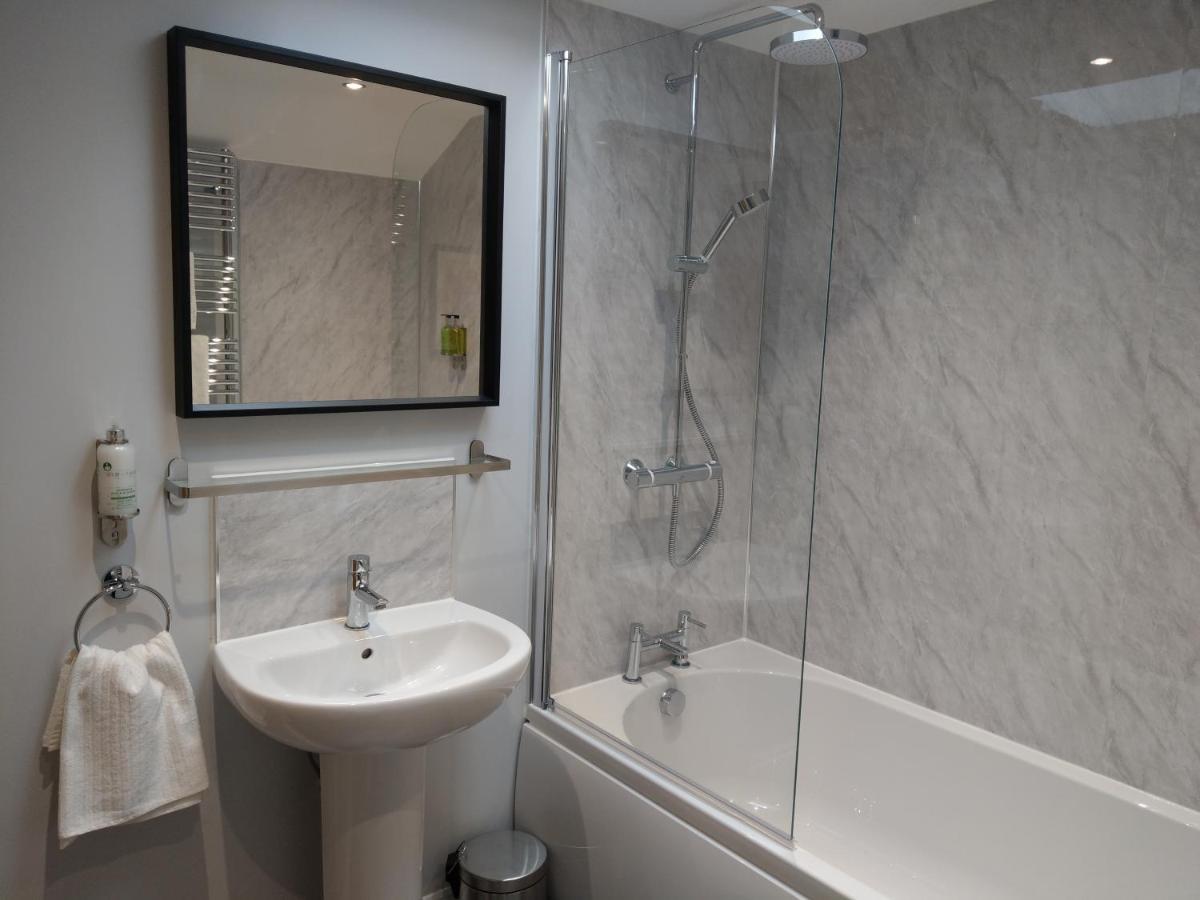 27 High Street Apartments Husbands Bosworth Eksteriør billede